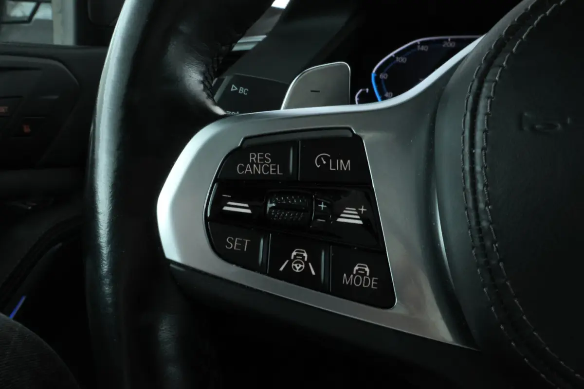 xDrive45e High Executive Individual Leder, Apple carplay, Head up, Trekhaak