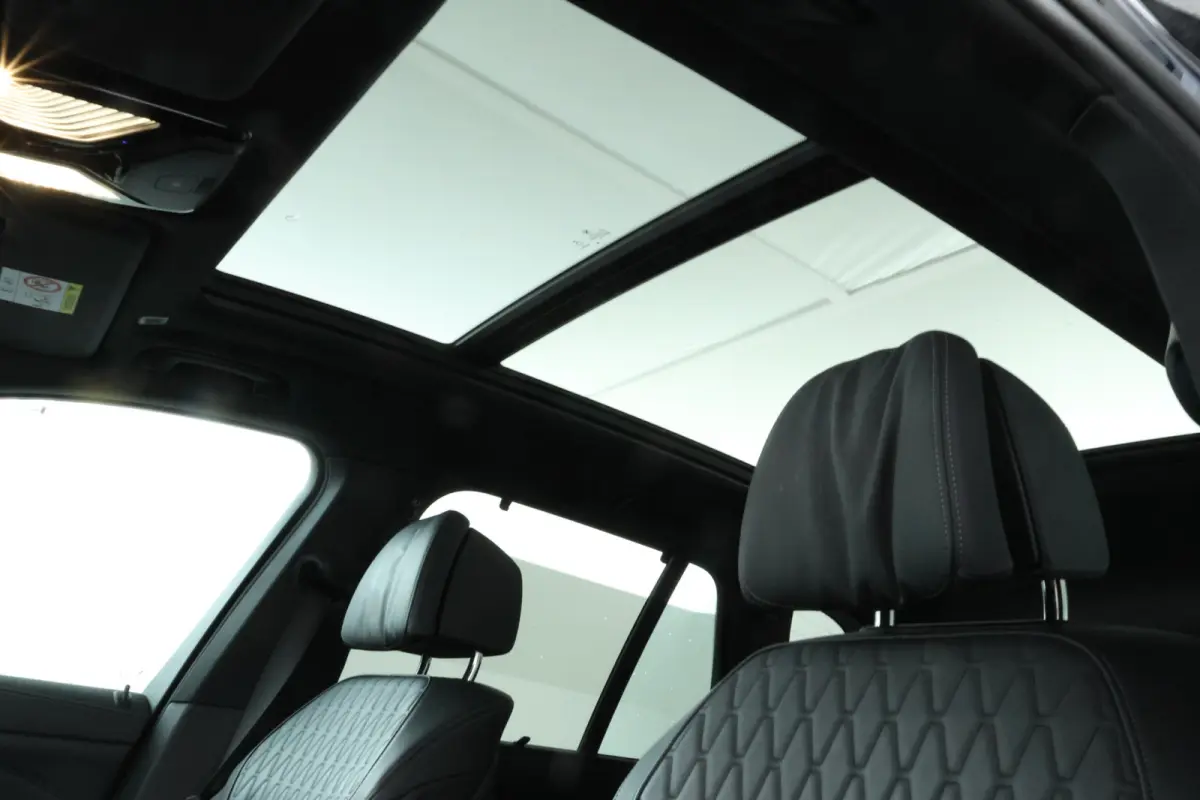 xDrive45e High Executive Individual Leder, Apple carplay, Head up, Trekhaak