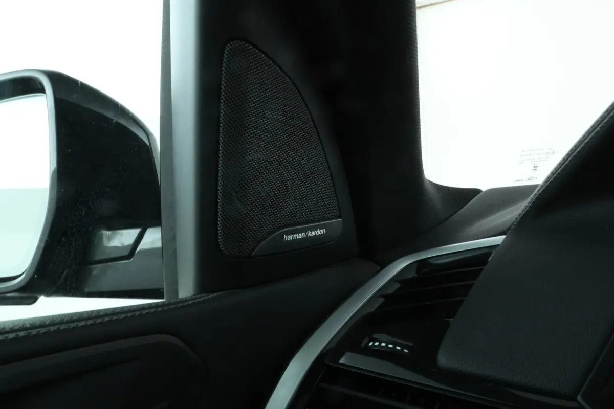 xDrive45e High Executive Individual Leder, Apple carplay, Head up, Trekhaak