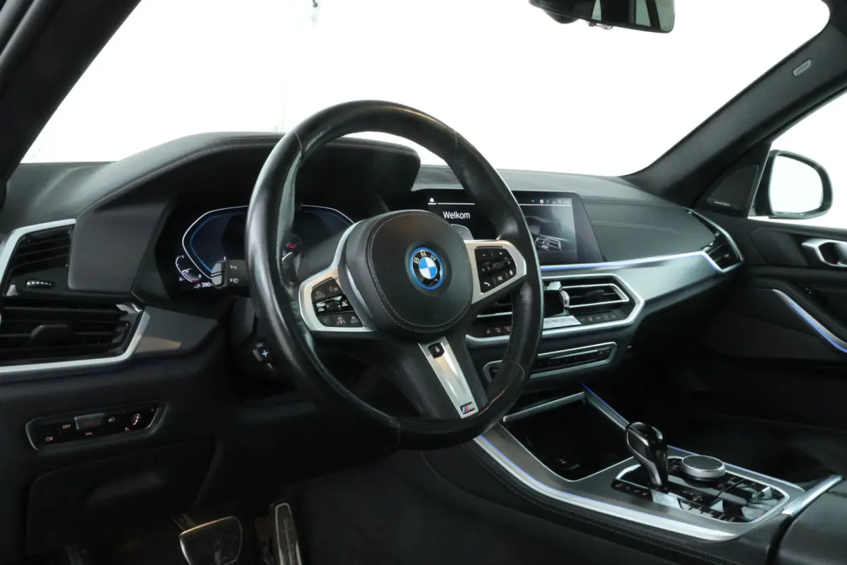 xDrive45e High Executive Individual Leder, Apple carplay, Head up, Trekhaak