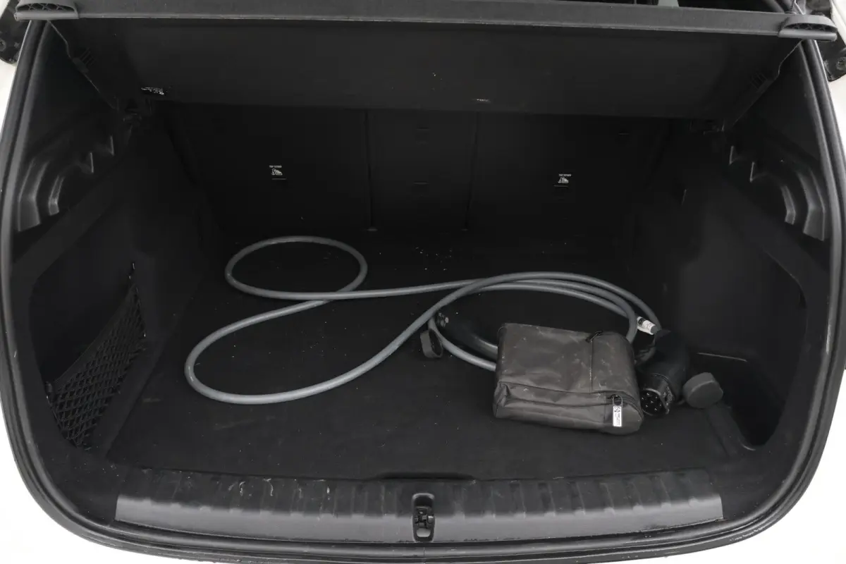 eDrive20 67 kWh M-sport, Stoelen, Virtual, Climate,