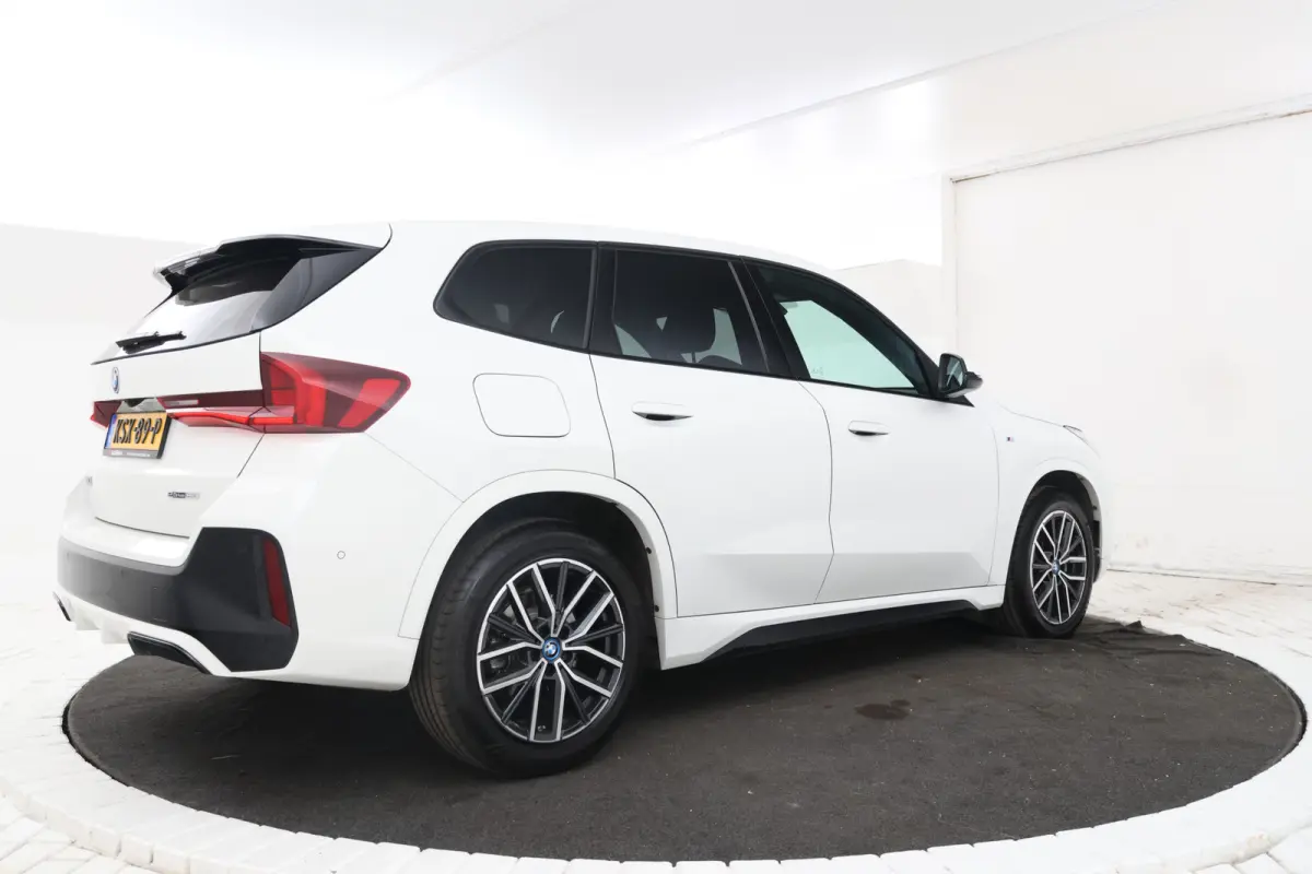 eDrive20 67 kWh M-sport, Stoelen, Virtual, Climate,