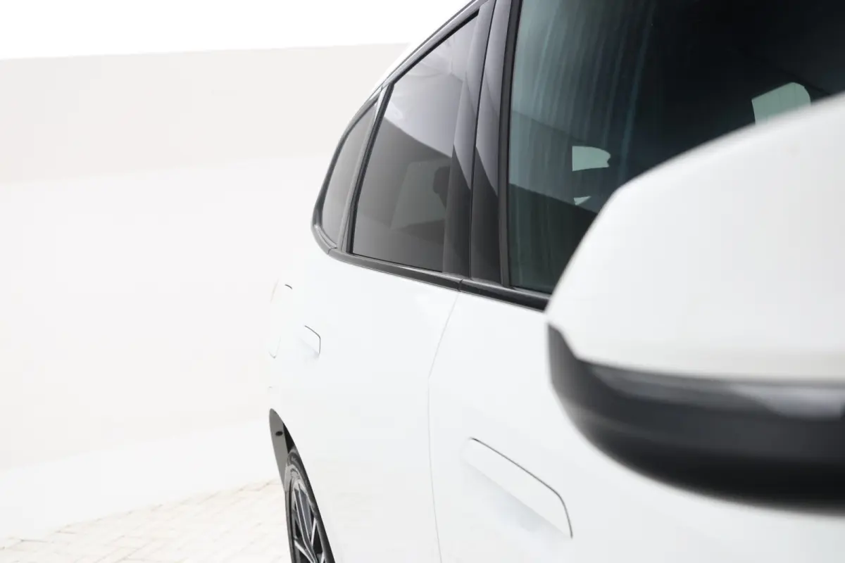 eDrive20 67 kWh M-sport, Stoelen, Virtual, Climate,