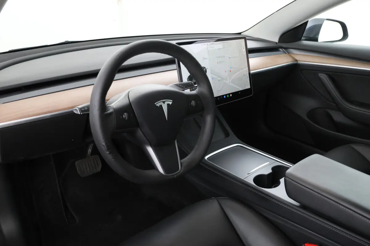 Performance AWD 75 kWh 462pk! Navigatie, CLimate,