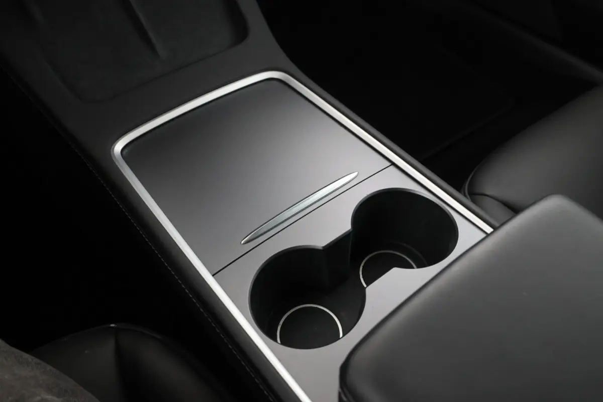 Performance AWD 75 kWh 462pk! Navigatie, CLimate,