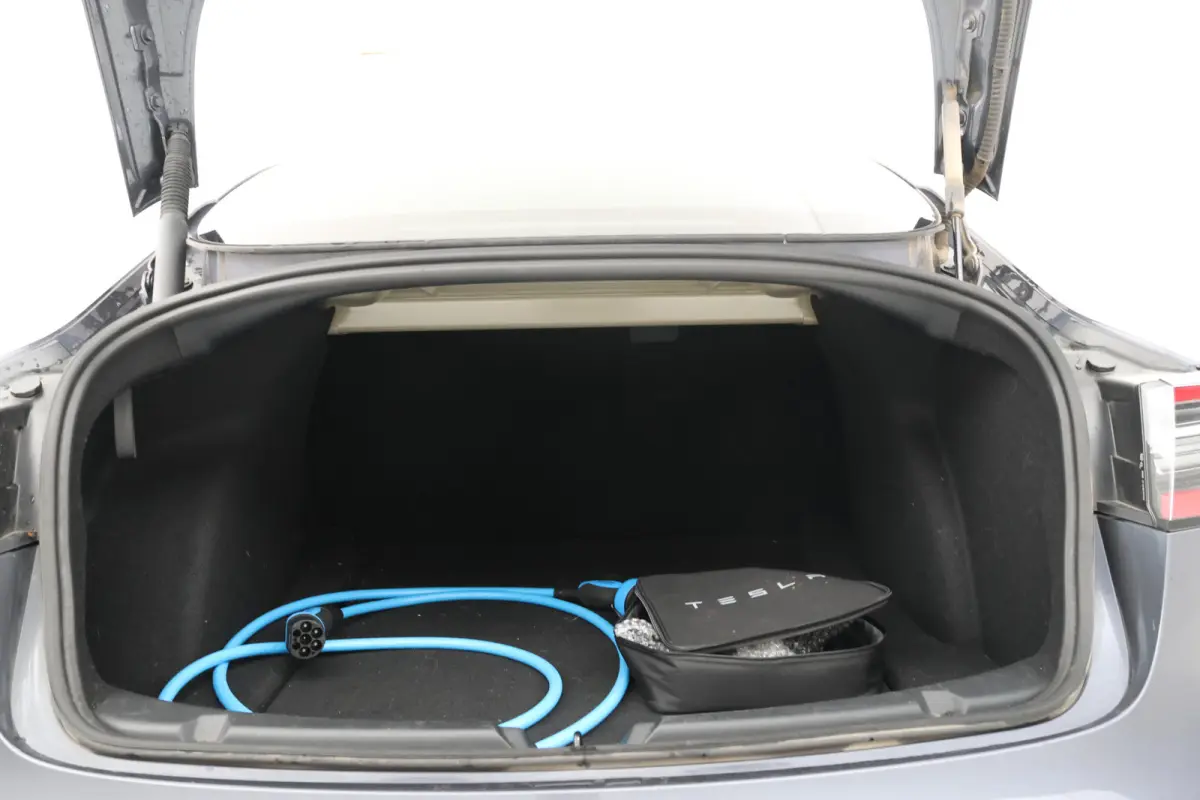 Performance AWD 75 kWh 462pk! Navigatie, CLimate,