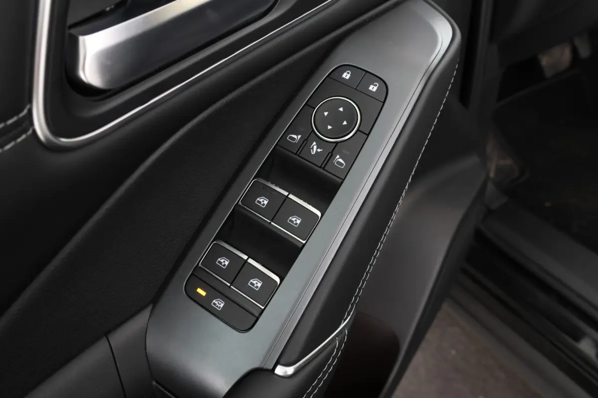 1.3 MHEV Xtronic Tekna Automaat, 360 camera, apple carplay,