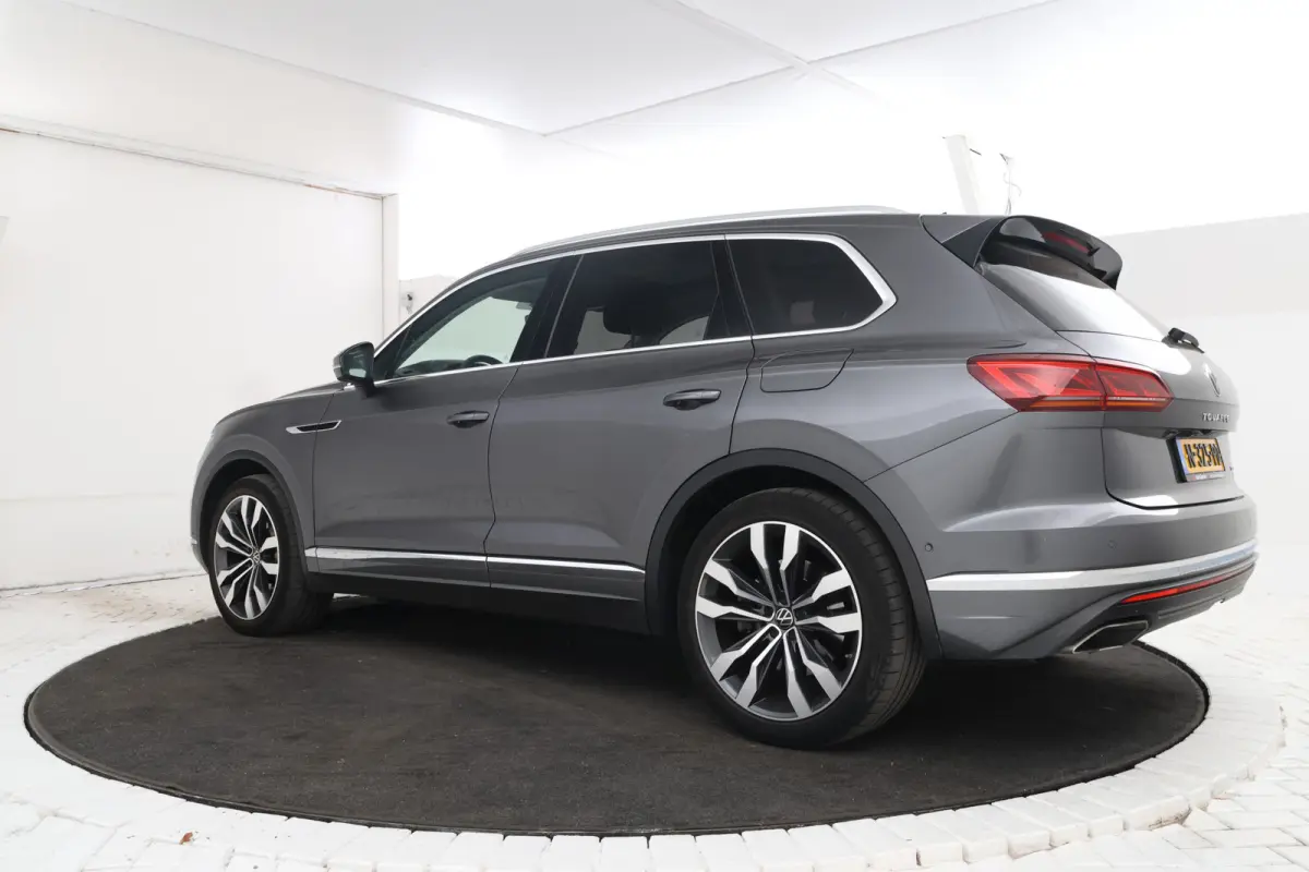 3.0 TSi eHybrid 4MOTION Panorama, 360 Camera, Digital dash!