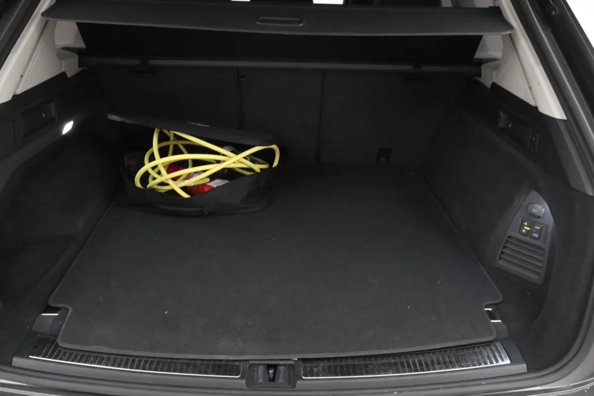 3.0 TSi eHybrid 4MOTION Panorama, 360 Camera, Digital dash!