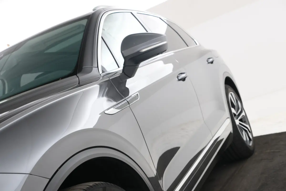 3.0 TSi eHybrid 4MOTION Panorama, 360 Camera, Digital dash!