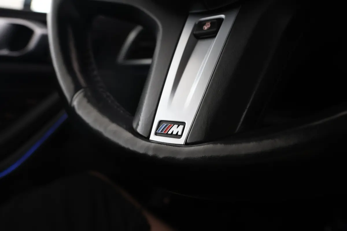 xDrive45e High Executive M-sport Full black Apple carplay