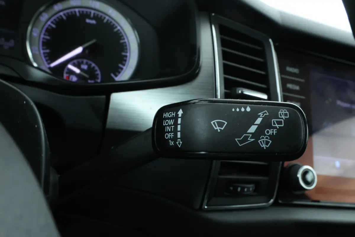 1.5 TSI Ambition 7p. 7 persoon, Automaat, Navigatie, Apple carplay,