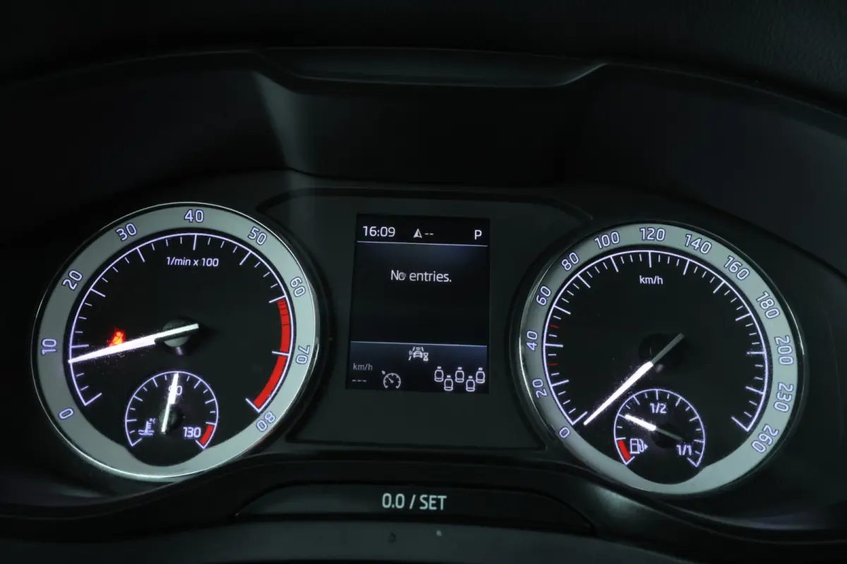 1.5 TSI Ambition 7p. 7 persoon, Automaat, Navigatie, Apple carplay,