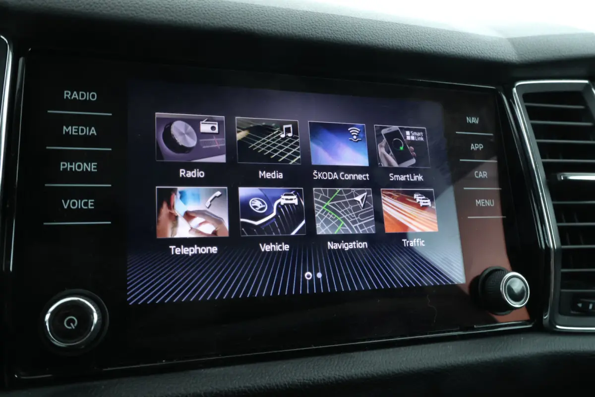1.5 TSI Ambition 7p. 7 persoon, Automaat, Navigatie, Apple carplay,