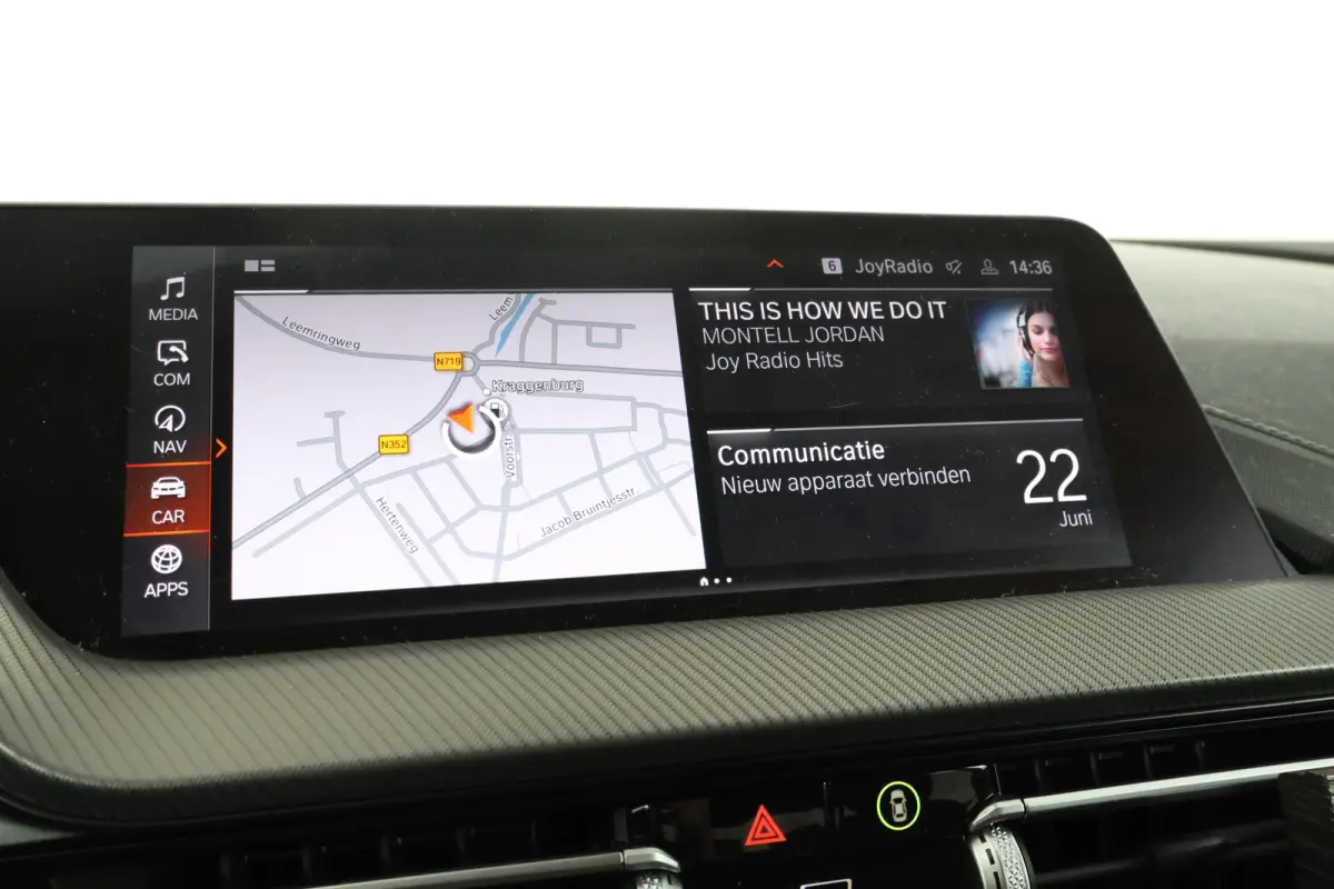 218i High Executive Automaat, M-sport, Leer, Digitaal Dash