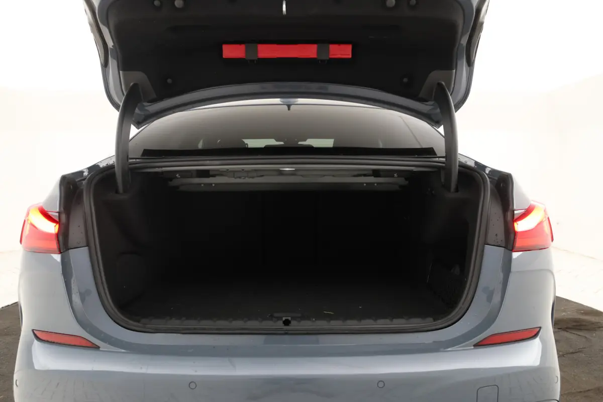 218i High Executive Automaat, M-sport, Leer, Digitaal Dash