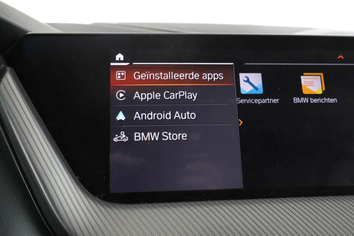 218i High Executive Automaat, M-sport, Leer, Digitaal Dash