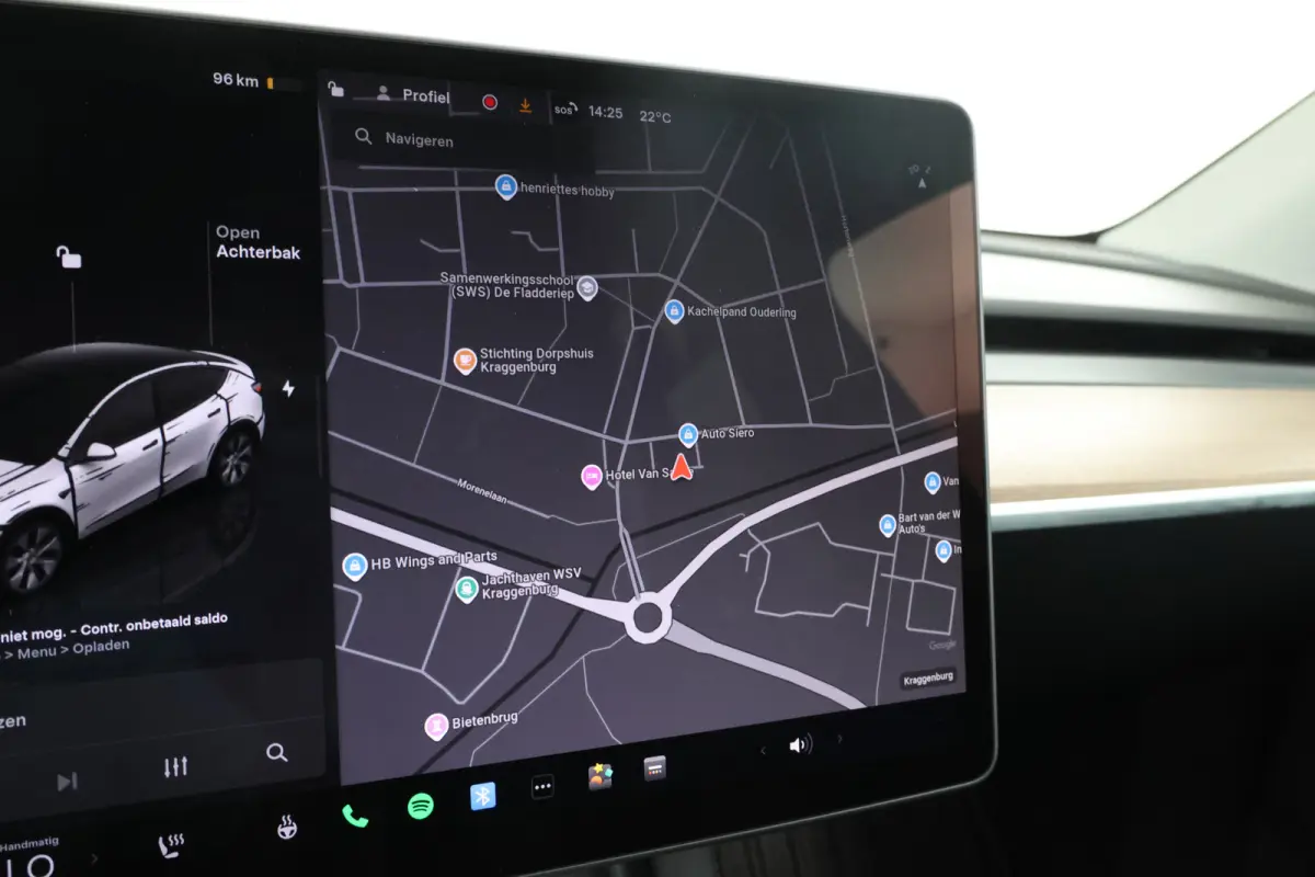 Long Range AWD 75 kWh Volleder, Stoel/stuurverwarming, Navigatie