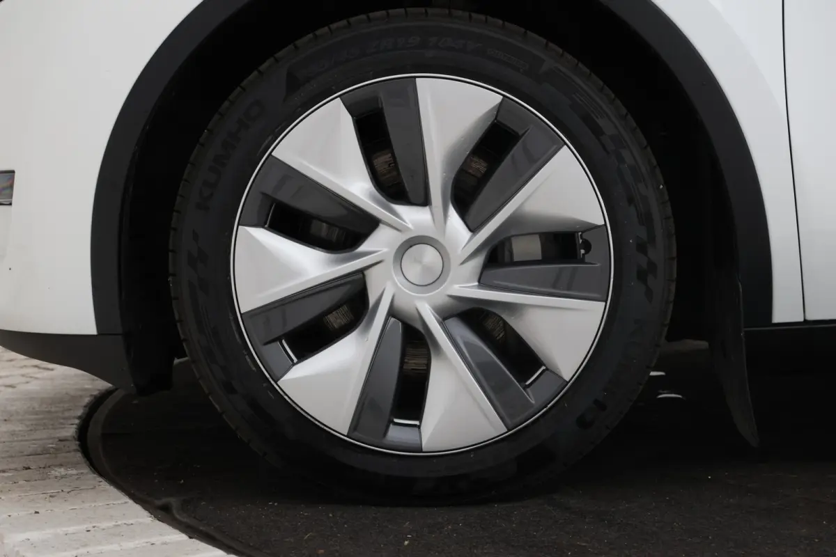 Long Range AWD 75 kWh Volleder, Stoel/stuurverwarming, Navigatie
