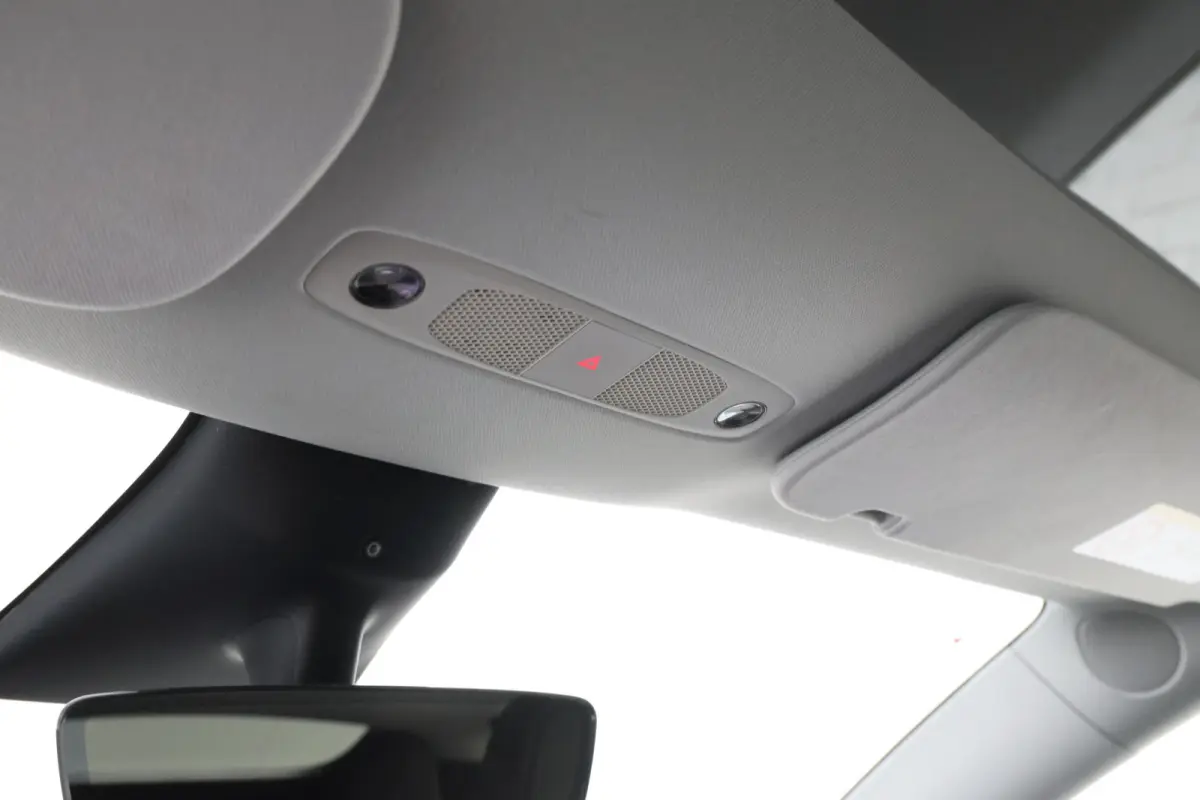 Long Range AWD 75 kWh Volleder, Stoel/stuurverwarming, Navigatie
