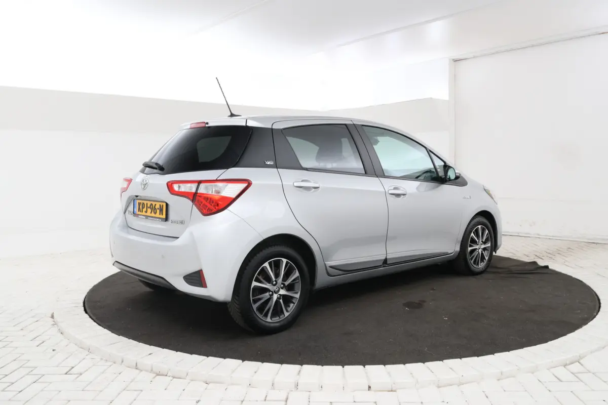 1.5 Hybrid Dynamic Automaat, Navigatie, climate,