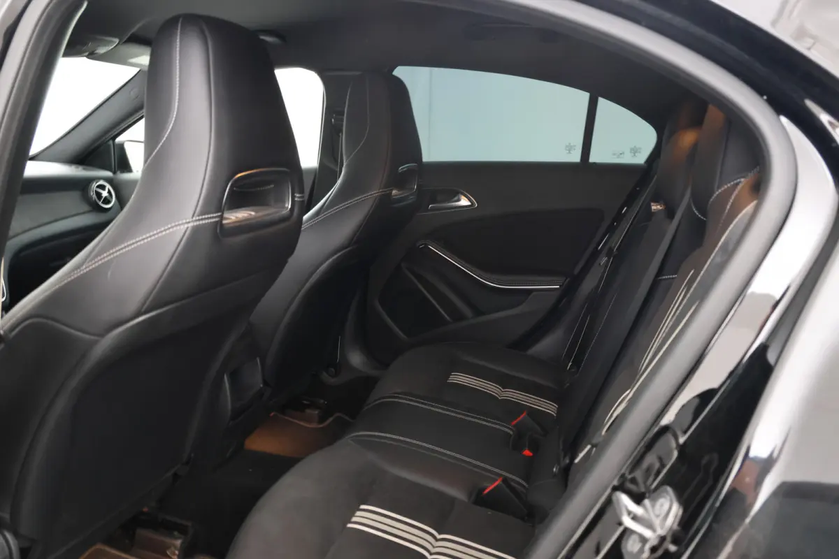 180 Business Solution AMG automaat! kanon!!