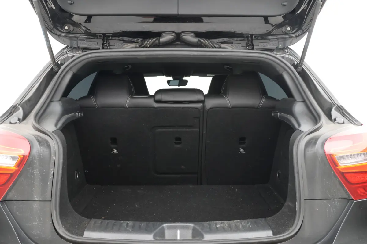 180 Business Solution AMG automaat! kanon!!