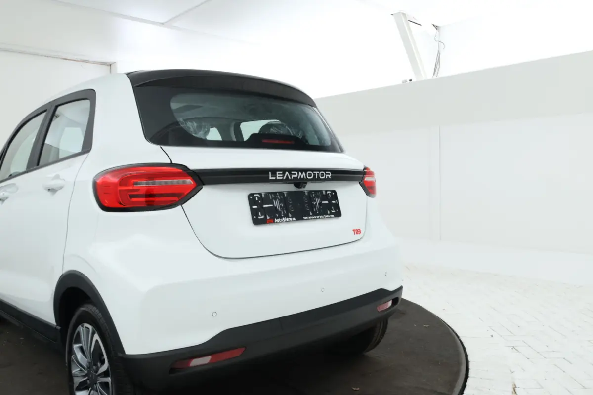 Design 37.3 kWh Camera, Panorama,