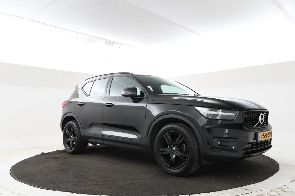 1.5 T3 Momentum IntelliSafe, Carplay, Half Leer, Cruise