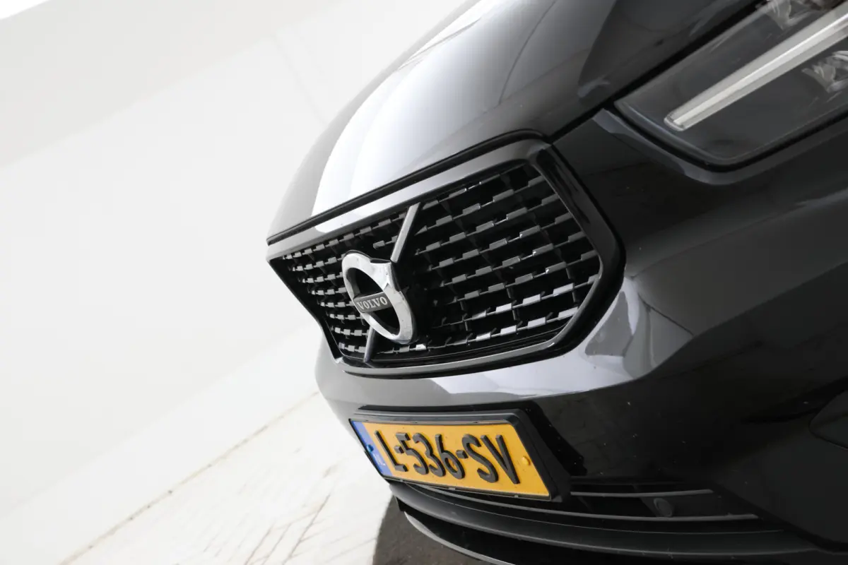 1.5 T3 Momentum IntelliSafe, Carplay, Half Leer, Cruise