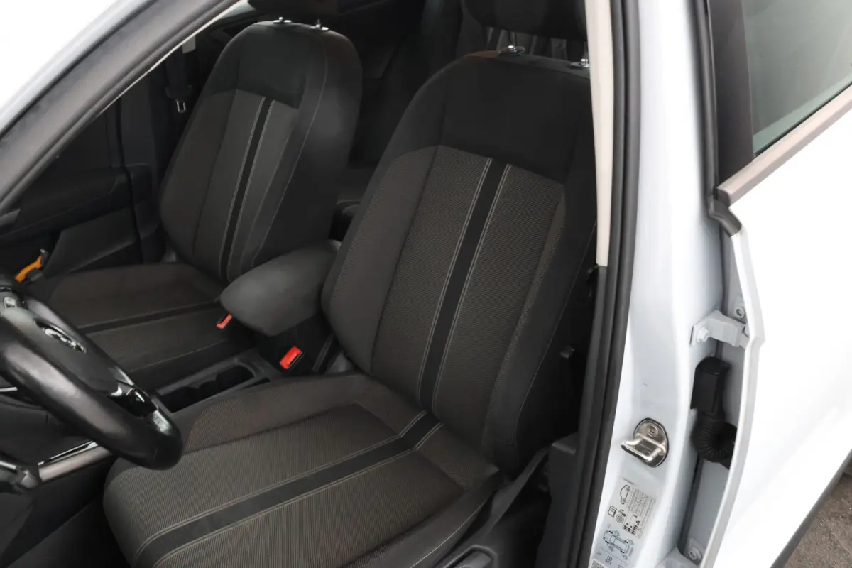 1.0 TSI Style Apple carplay, Climate,