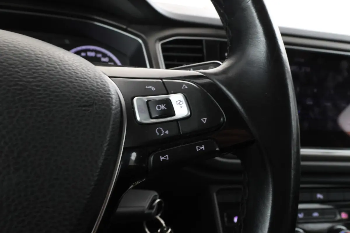 1.0 TSI Style Apple carplay, Climate,