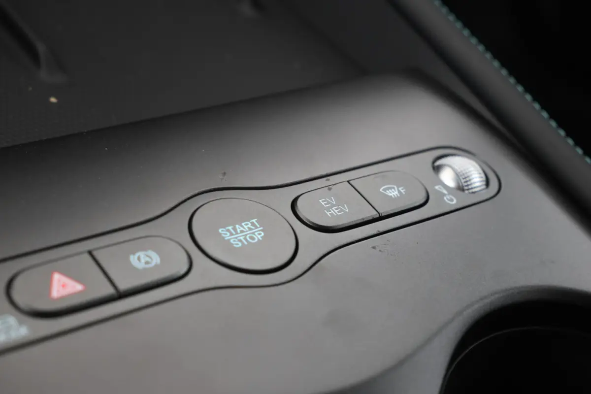 1.5 DM-i Boost keuze uit 15 stuks