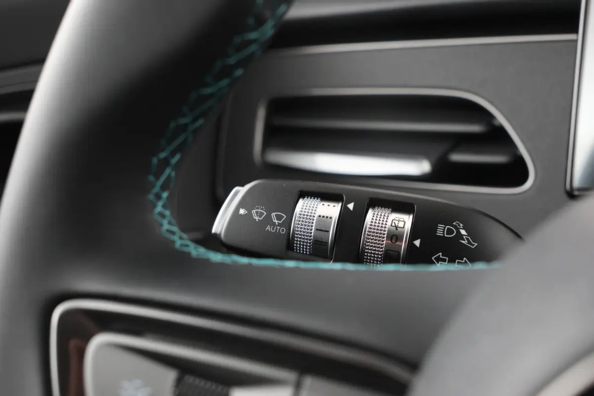 1.5 DM-i Boost keuze uit 15 stuks