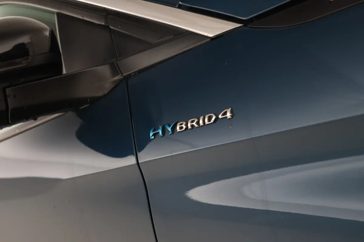 1.6 HYbrid 300 Allure Pack Business Apple carplay, Automaat, climate,