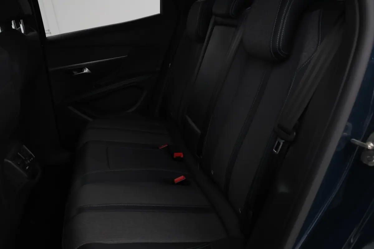 1.6 HYbrid 300 Allure Pack Business Apple carplay, Automaat, climate,