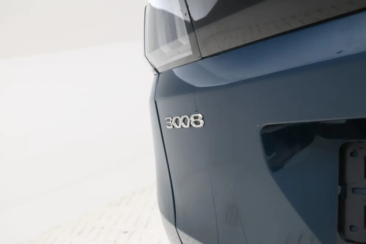 1.6 HYbrid 300 Allure Pack Business Apple carplay, Automaat, climate,