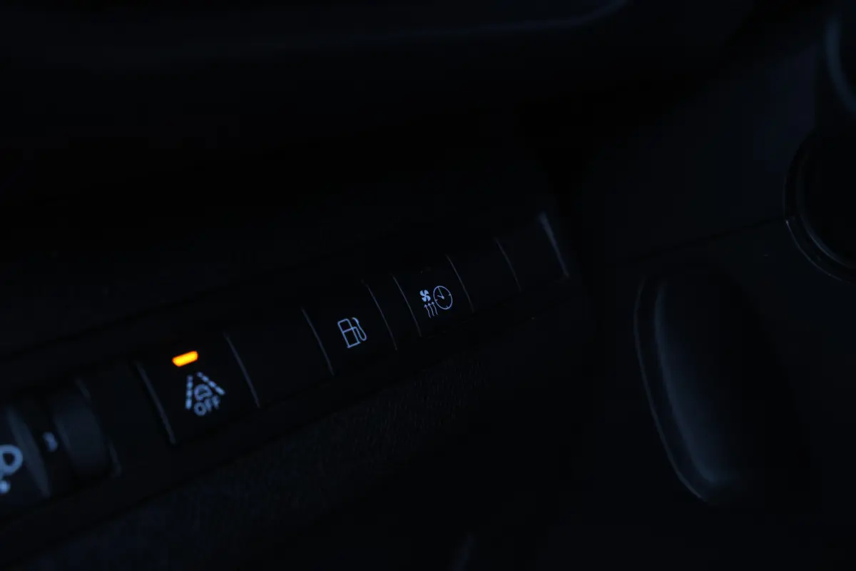 1.6 HYbrid 300 Allure Pack Business Apple carplay, Automaat, climate,