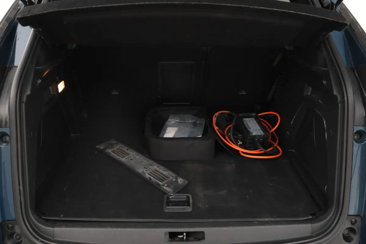 1.6 HYbrid 300 Allure Pack Business Apple carplay, Automaat, climate,