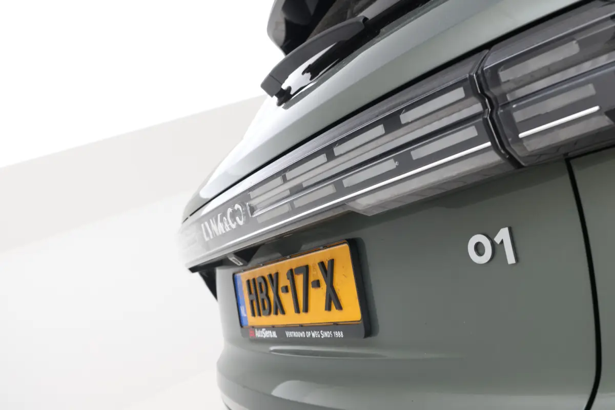 1.5 More Facelift! 360 cam, Elek, panorama, Stoelverwarming,
