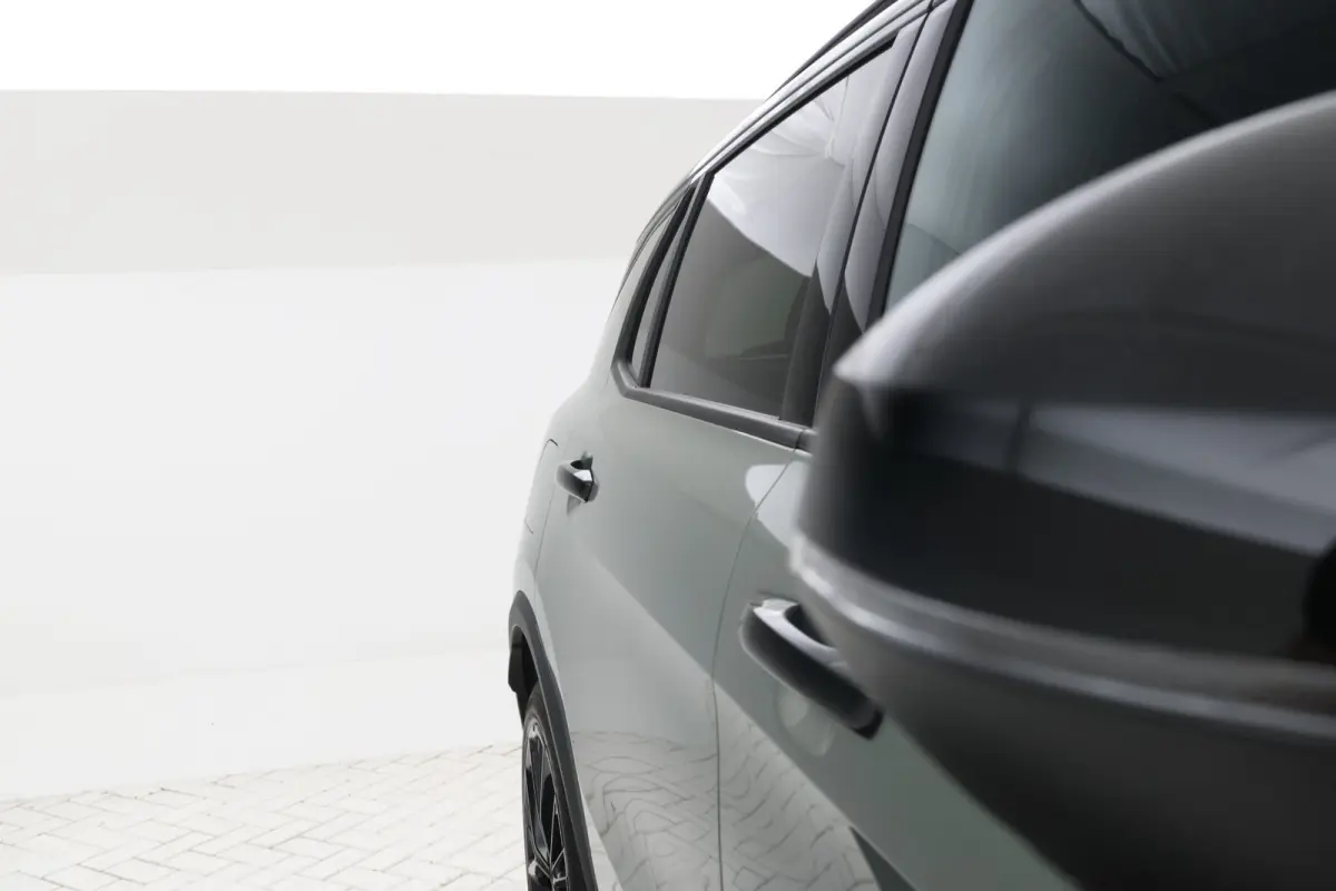 1.5 More Facelift! 360 cam, Elek, panorama, Stoelverwarming,