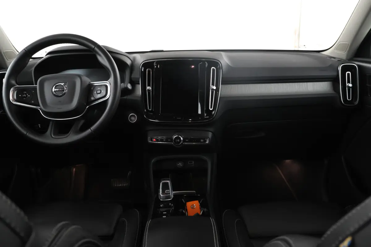1.5 T2 Essential Automaat, Navigatie,