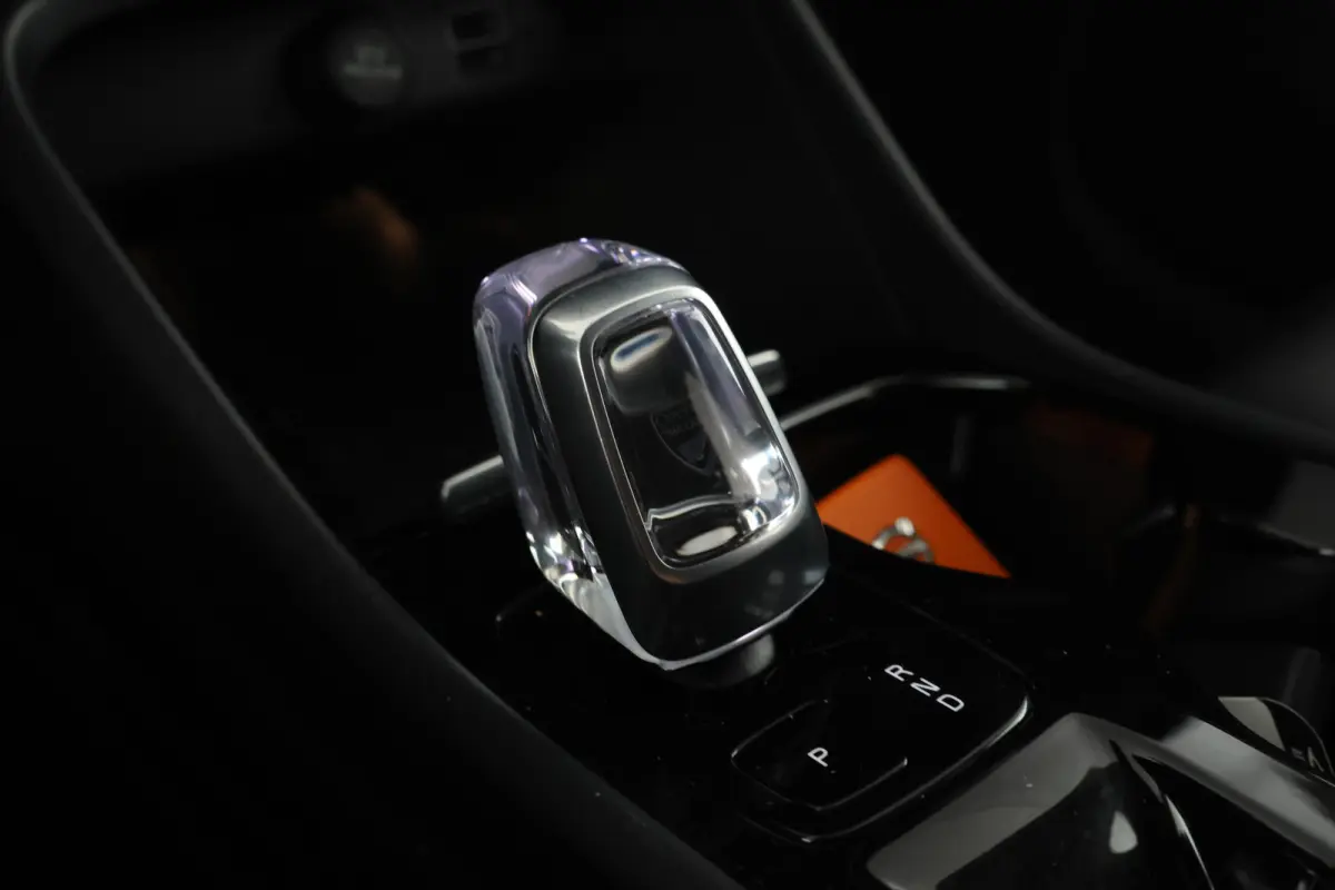 1.5 T2 Essential Automaat, Navigatie,