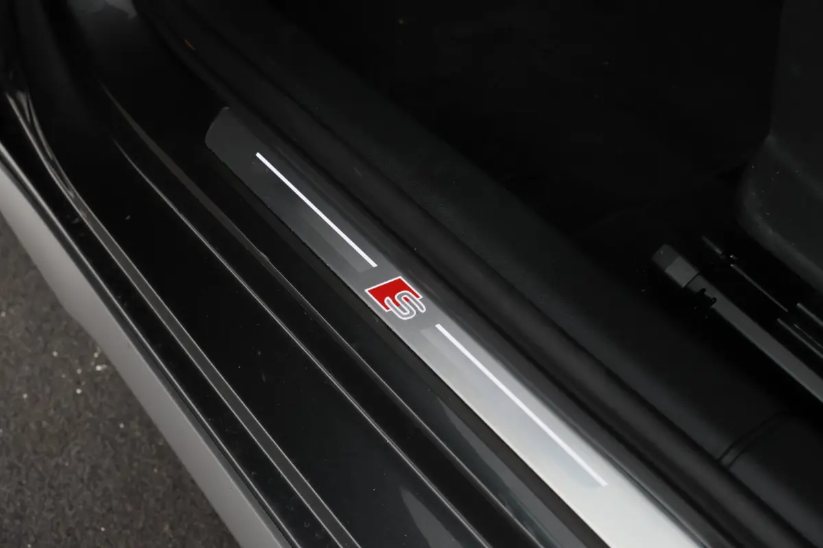 40 TFSI e Edition S-line, Virtual, Leder Climate,