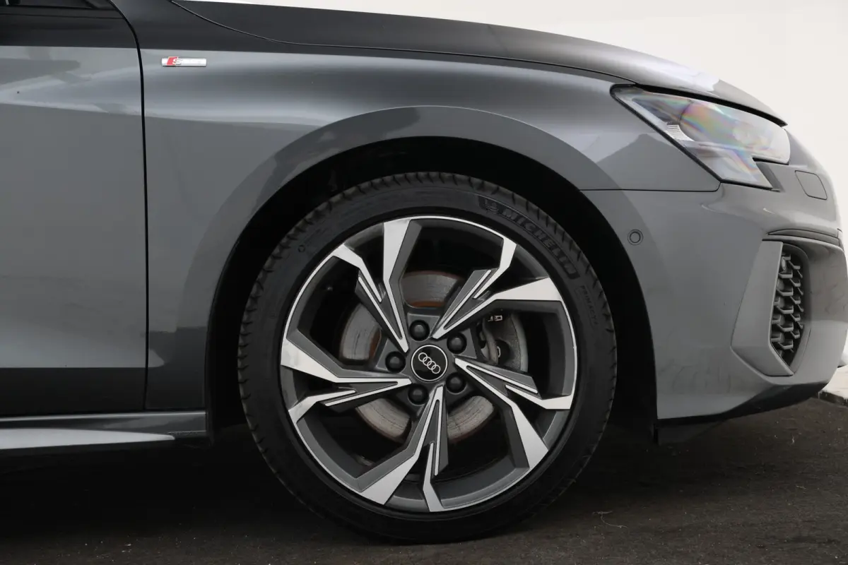 40 TFSI e Edition S-line, Virtual, Leder Climate,
