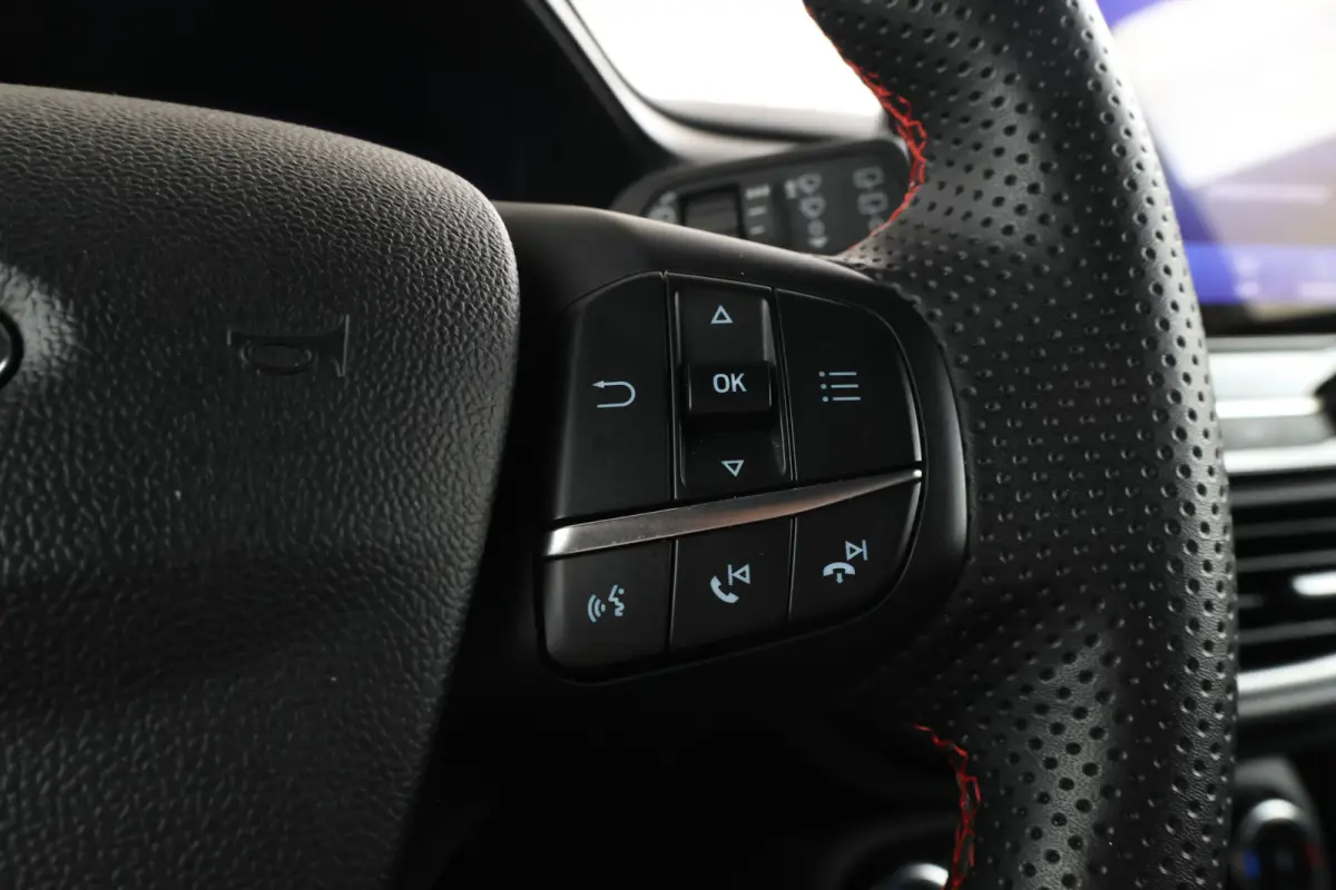 1.0 EcoBoost ST-Line X virtual, halfleder, climate,