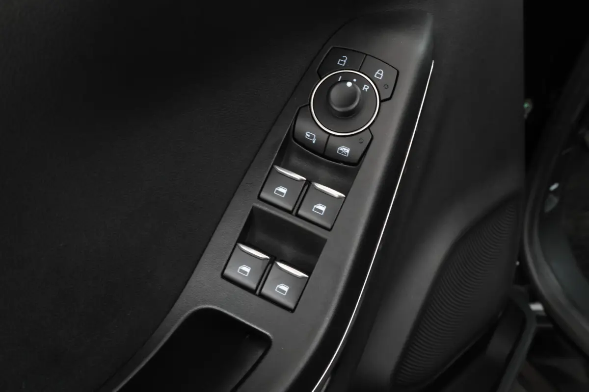 1.0 EcoBoost ST-Line X virtual, halfleder, climate,