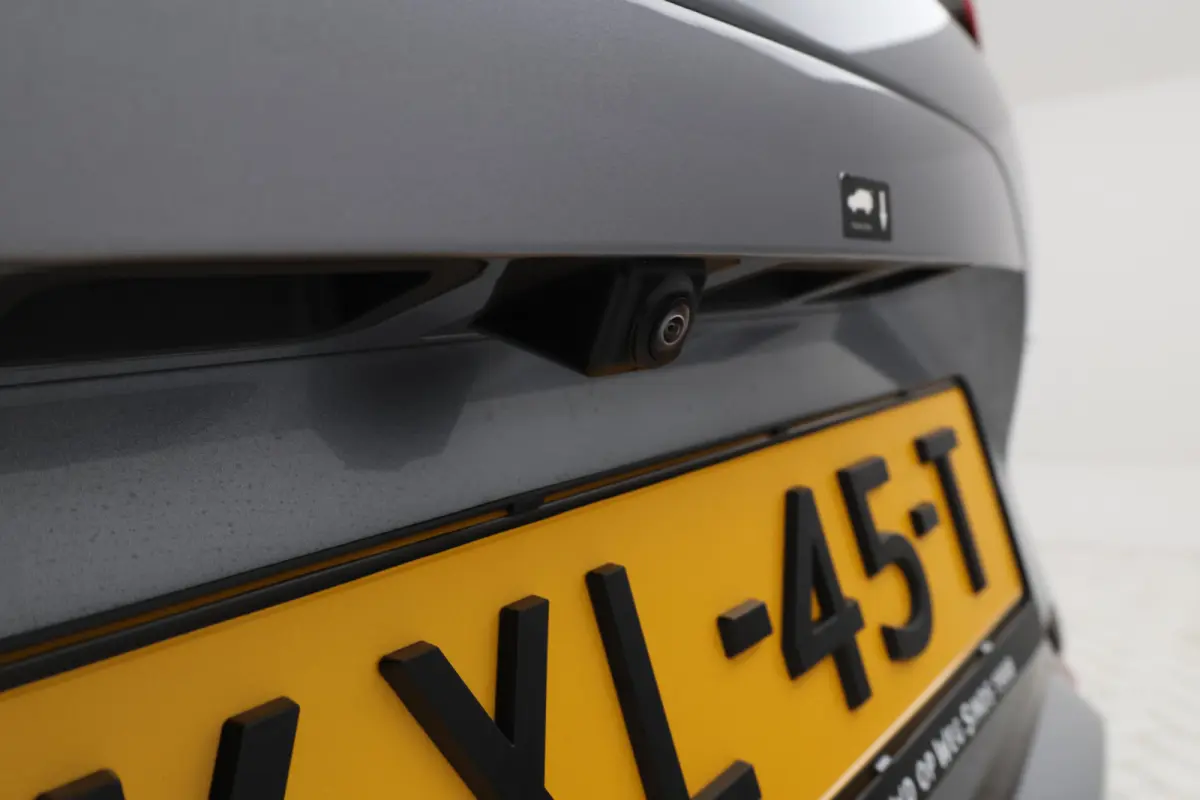 1.5 DM-i FWD Boost Nieuw! 360 Camera, Apple carplay.