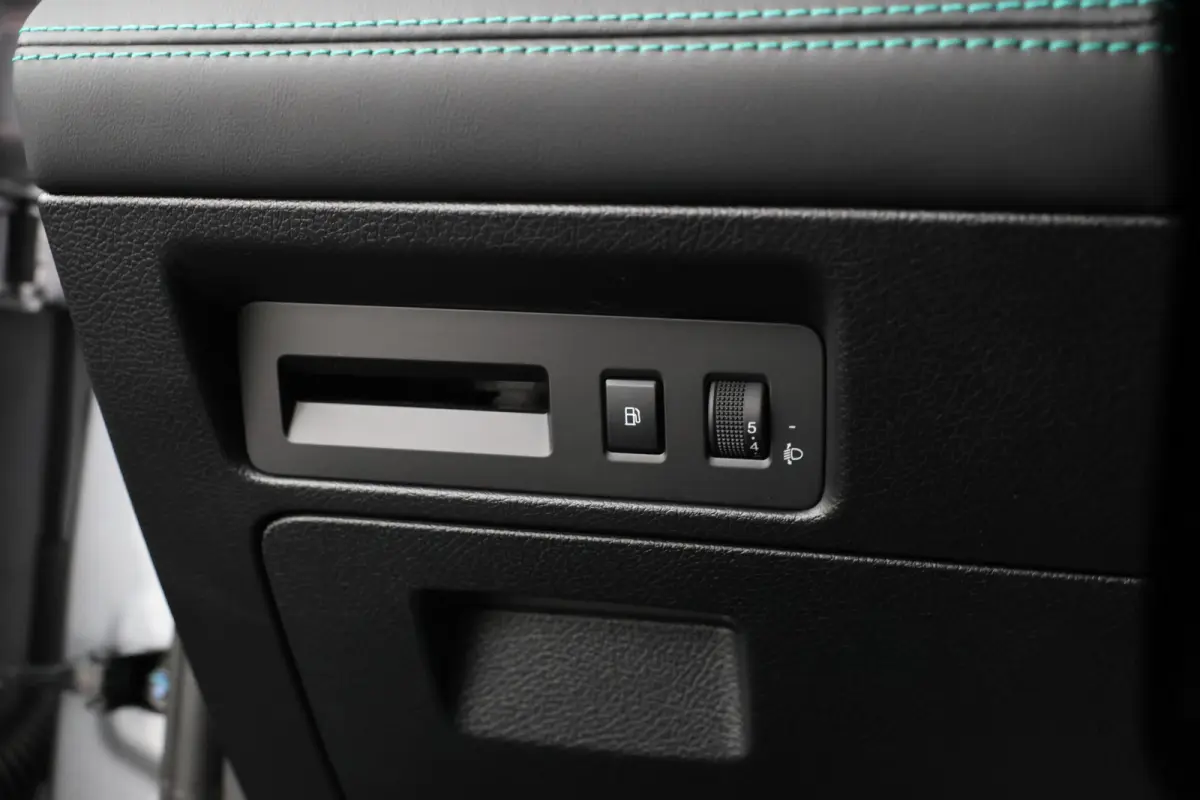 1.5 DM-i FWD Boost Nieuw! 360 Camera, Apple carplay.