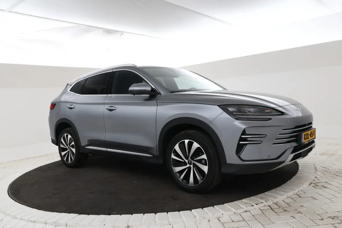 1.5 DM-i FWD Boost Nieuw! 360 Camera, Apple carplay.
